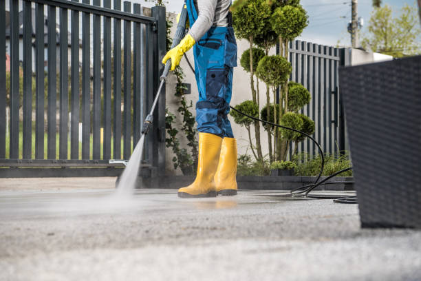 Best Concrete Pressure Washing  in Linln Park, CO